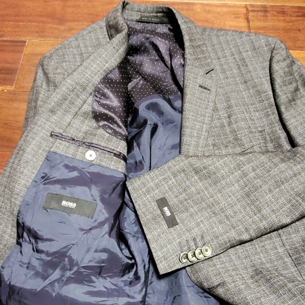 HUGO BOSS 44R Charcoal Gray Sports Coat